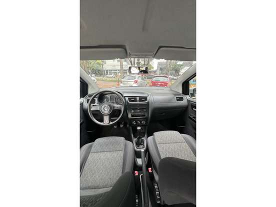 VOLKSWAGEN-FOX-2012