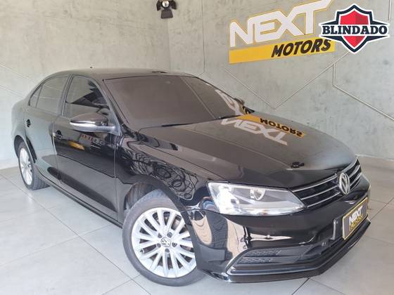 VOLKSWAGEN JETTA 2.0 COMFORTLINE FLEX 4P TIPTRONIC