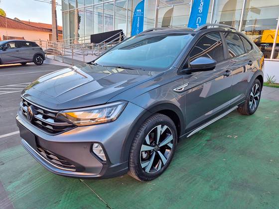 VOLKSWAGEN NIVUS 1.0 200 TSI TOTAL FLEX HIGHLINE AUTOMÁTICO