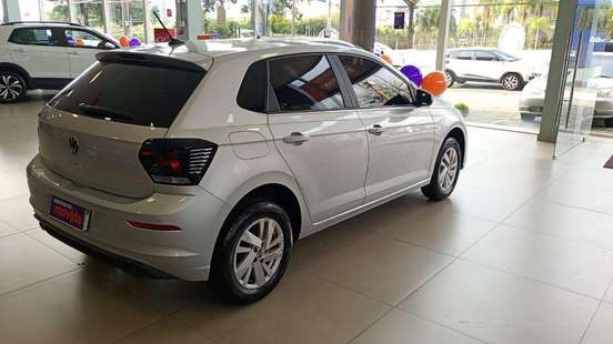 VOLKSWAGEN-POLO-2025