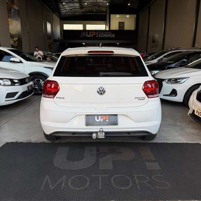 VOLKSWAGEN-POLO-2019