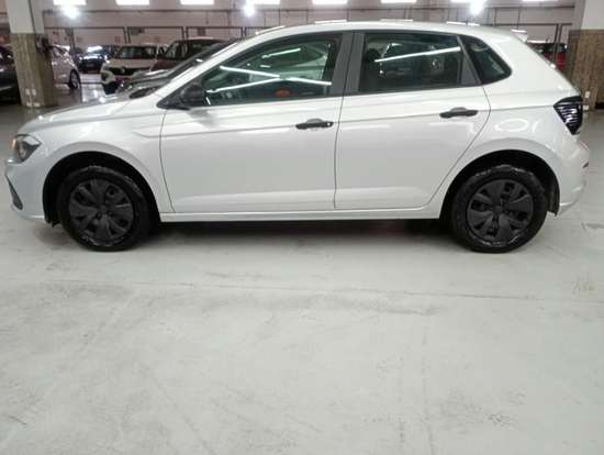 VOLKSWAGEN-POLO-2024