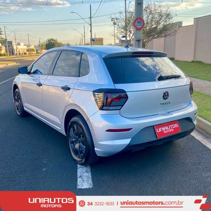 VOLKSWAGEN-POLO-2023