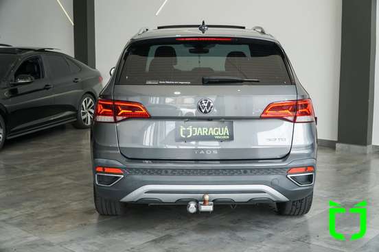 VOLKSWAGEN-TAOS-2024