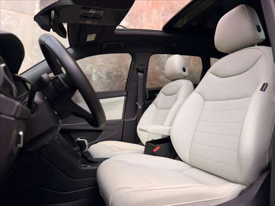 VOLKSWAGEN-TAOS-2024