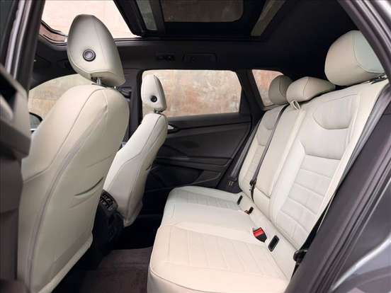VOLKSWAGEN-TAOS-1.4 250 TSI TOTAL FLEX HIGHLINE AUTOMÁTICO VOLKSWAGEN-TAOS-2024