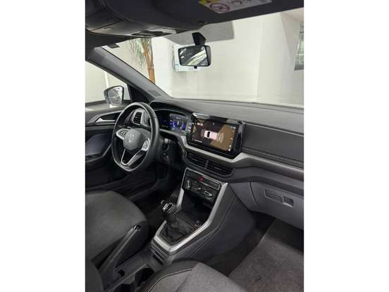 VOLKSWAGEN-T-CROSS-2024