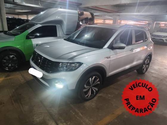 VOLKSWAGEN T-CROSS 1.0 200 TSI TOTAL FLEX AUTOMÁTICO