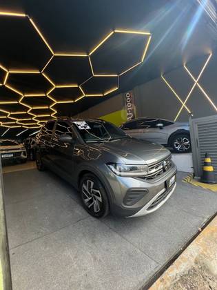 VOLKSWAGEN T-CROSS 1.0 200 TSI TOTAL FLEX COMFORTLINE AUTOMÁTICO