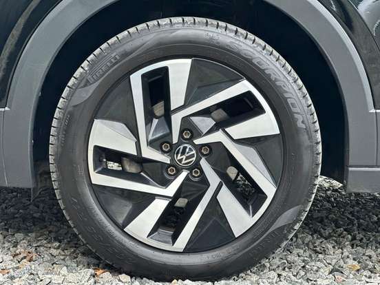 VOLKSWAGEN-T-CROSS-2024