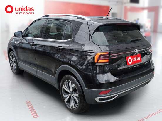 VOLKSWAGEN-T-CROSS-2024