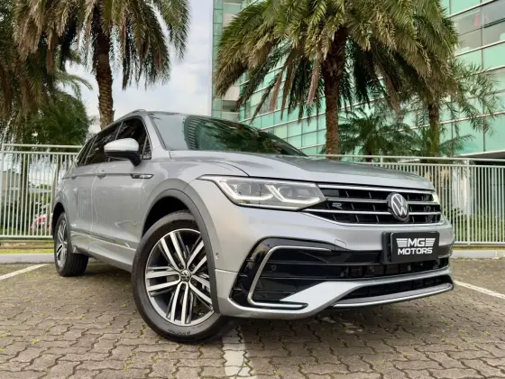 VOLKSWAGEN TIGUAN 2.0 300 TSI GASOLINA ALLSPACE R-LINE AUTOMÁTICO