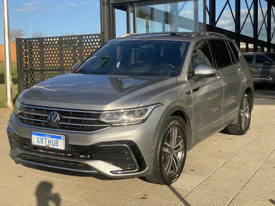 VOLKSWAGEN TIGUAN 2.0 300 TSI GASOLINA ALLSPACE R-LINE AUTOMÁTICO