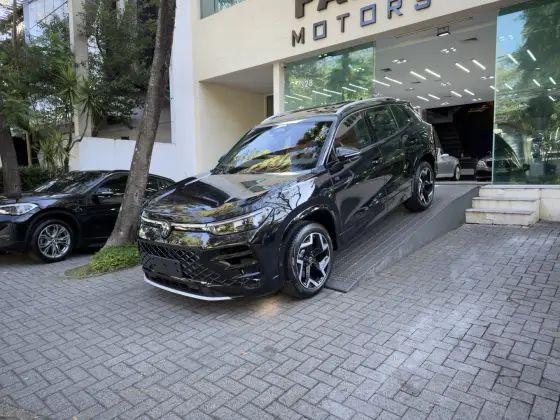 VOLKSWAGEN TIGUAN 2.0 350 TSI GASOLINA R-LINE 4MOTION AUTOMÁTICO