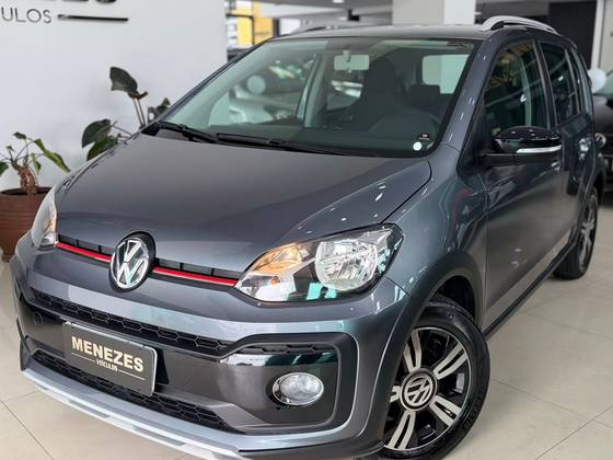 VOLKSWAGEN UP 1.0 170 TSI TOTAL FLEX XTREME 4P MANUAL
