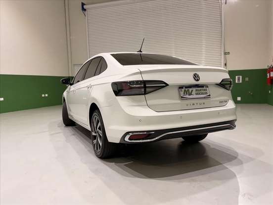 VOLKSWAGEN-VIRTUS-2024