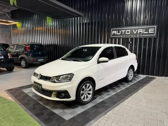 VOLKSWAGEN VOYAGE 1.0 12V MPI TOTALFLEX COMFORTLINE 4P MANUAL