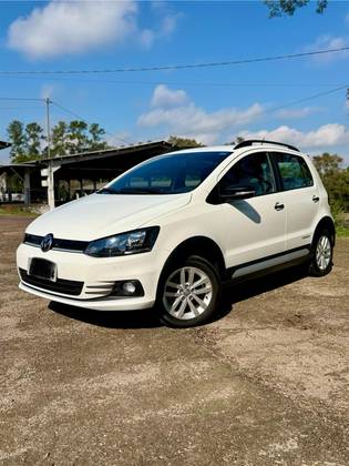 VOLKSWAGEN FOX 1.0 MPI TRACK 12V FLEX 4P MANUAL