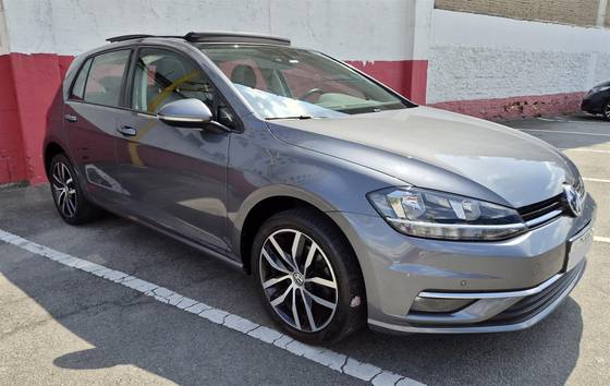VOLKSWAGEN GOLF 1.0 200 TSI TOTAL FLEX COMFORTLINE TIPTRONIC