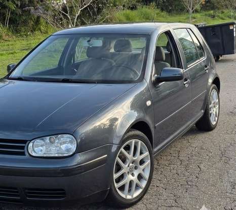 VOLKSWAGEN-GOLF-2000