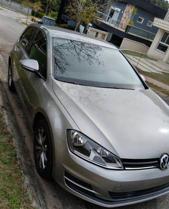VOLKSWAGEN GOLF 1.6 MSI COMFORTLINE 16V TOTAL FLEX 4P TIPTRONIC