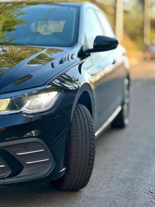 VOLKSWAGEN-POLO-2023