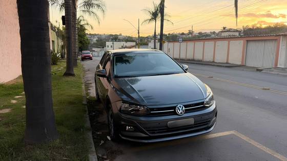 VOLKSWAGEN POLO 1.0 200 TSI COMFORTLINE AUTOMÁTICO