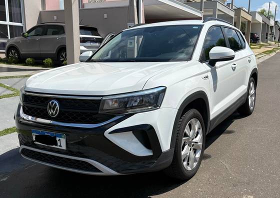 VOLKSWAGEN TAOS 1.4 250 TSI TOTAL FLEX COMFORTLINE AUTOMÁTICO