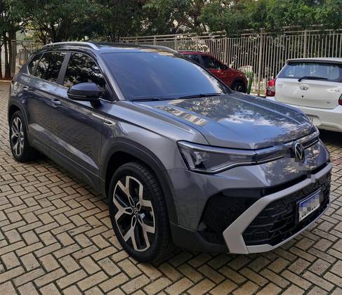 VOLKSWAGEN TAOS 1.4 250 TSI TOTAL FLEX HIGHLINE AUTOMÁTICO