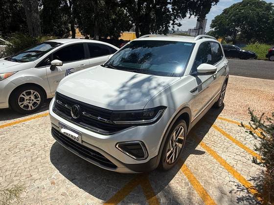 VOLKSWAGEN T-CROSS 1.4 250 TSI TOTAL FLEX HIGHLINE AUTOMÁTICO