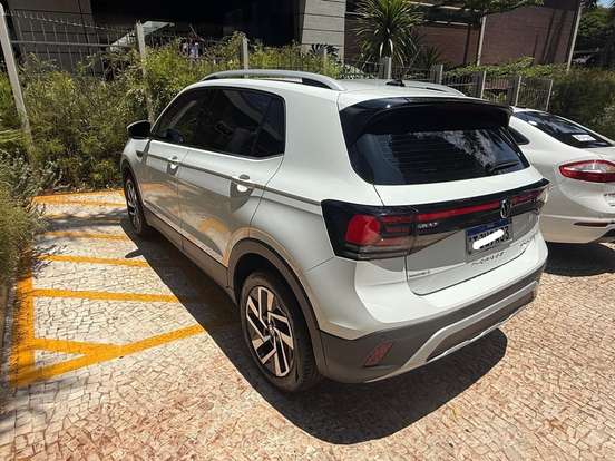 VOLKSWAGEN-T-CROSS-1.4 250 TSI TOTAL FLEX HIGHLINE AUTOMÁTICO VOLKSWAGEN-T-CROSS-2024