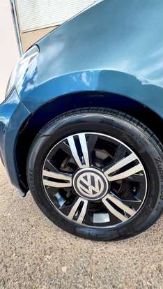 VOLKSWAGEN-UP-2017
