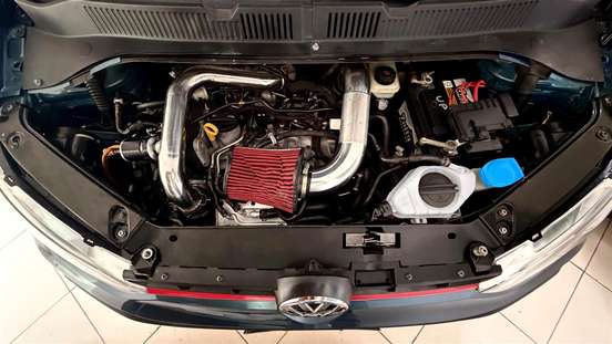VOLKSWAGEN-UP-2017