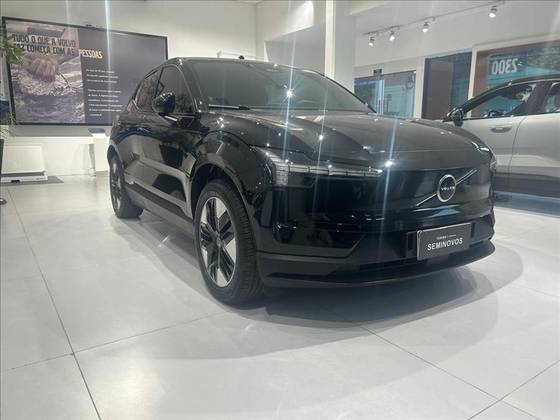 VOLVO EX30 69 KW ELÉTRICO CORE