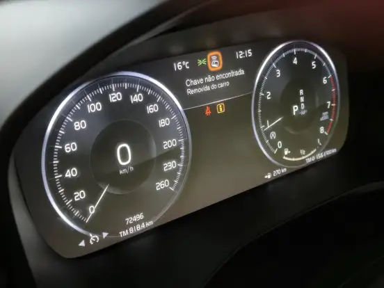 VOLVO-XC40-2.0 T4 GASOLINA MOMENTUM GEARTRONIC VOLVO-XC40-2020