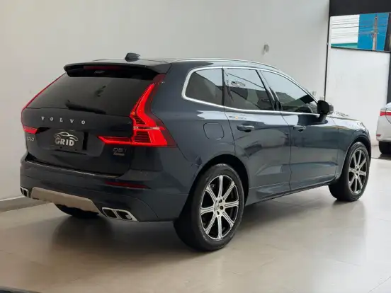 VOLVO-XC60-2019
