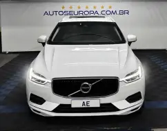 VOLVO XC60 2.0 T8 HYBRID MOMENTUM AWD GEARTRONIC VOLVO XC60 2.0 T8 HYBRID MOMENTUM AWD GEARTRONIC
