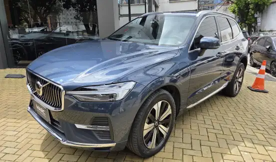 VOLVO-XC60-2022