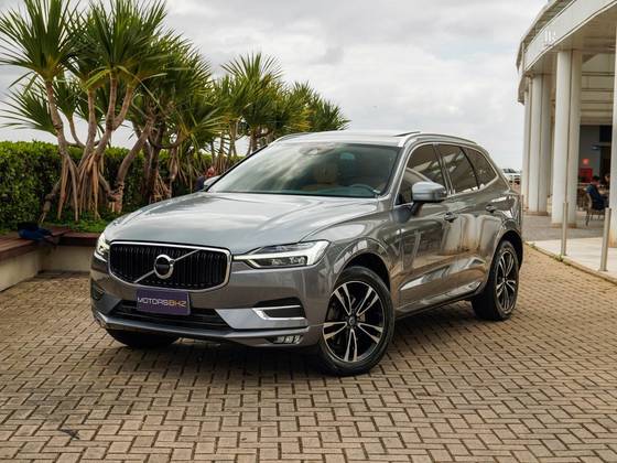 VOLVO XC60 2.0 T5 GASOLINA MOMENTUM AWD GEARTRONIC