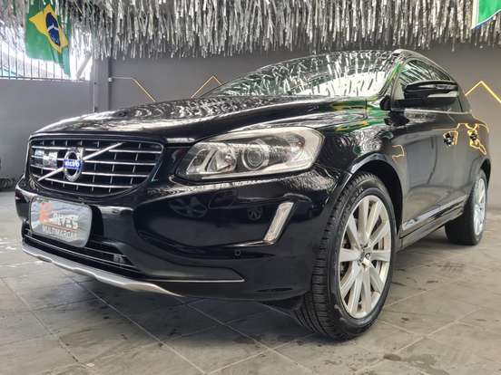 VOLVO-XC60-2015