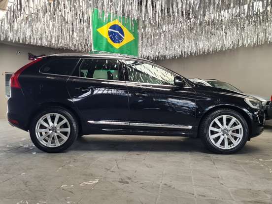 VOLVO-XC60-2.0 T6 INSCRIPTION TURBO GASOLINA 4P AUTOMÁTICO VOLVO-XC60-2015
