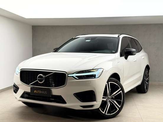 VOLVO-XC60-2020