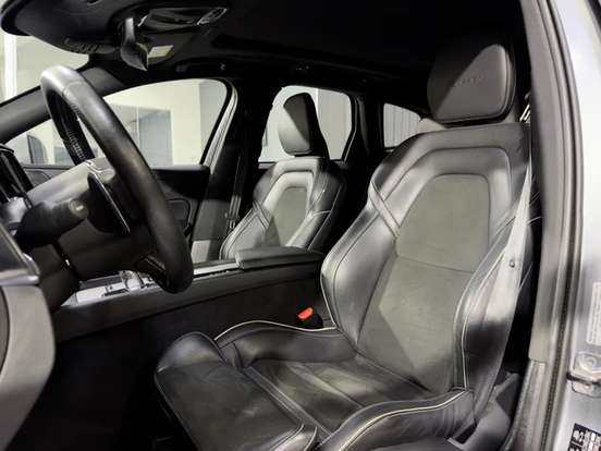 VOLVO-XC60-2.0 T8 HYBRID R-DESIGN AWD GEARTRONIC VOLVO-XC60-2018