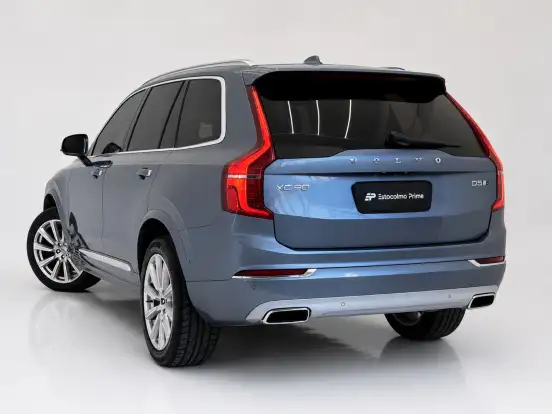 VOLVO-XC90-2016
