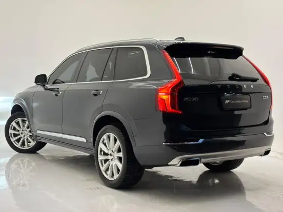 VOLVO-XC90-2.0 D5 DIESEL INSCRIPTION AWD GEARTRONIC VOLVO-XC90-2018