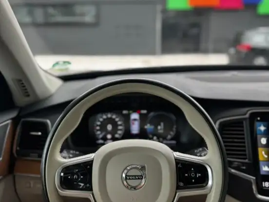 VOLVO-XC90-2.0 T8 HYBRID MOMENTUM AWD GEARTRONIC VOLVO-XC90-2021