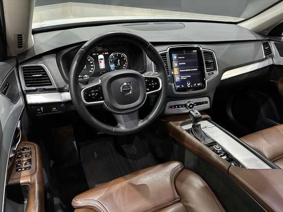 VOLVO-XC90-2.0 T6 GASOLINA MOMENTUM AWD GEARTRONIC VOLVO-XC90-2018