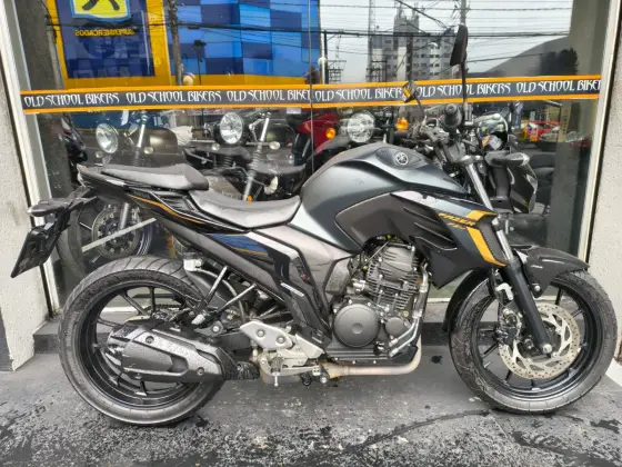 YAMAHA FZ25 FAZER ABS 