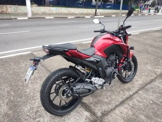 YAMAHA-FZ25 FAZER CONNECTED ABS YAMAHA-FZ25 FAZER CONNECTED ABS-2025