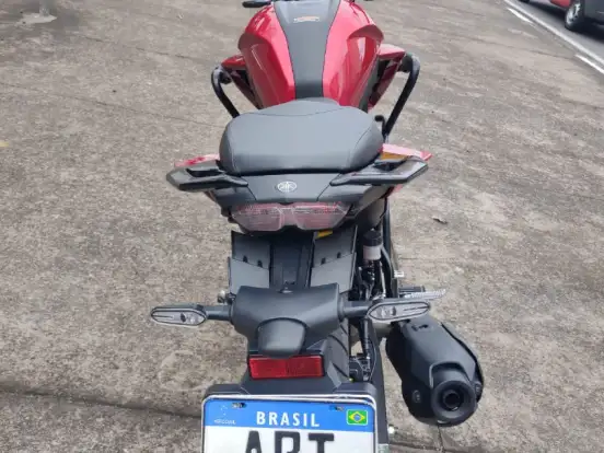 YAMAHA-FZ25 FAZER CONNECTED ABS YAMAHA-FZ25 FAZER CONNECTED ABS-2025